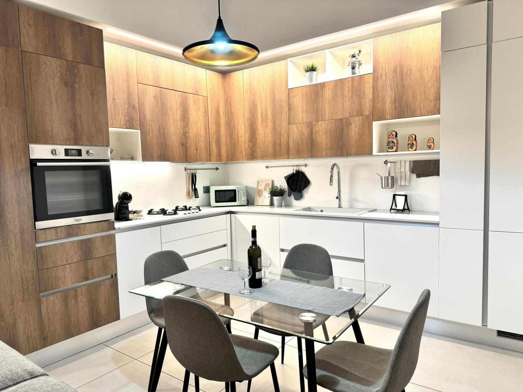 Porta Nuova - Alpitour Free Parking & Netflix Apartment Turin Exterior photo